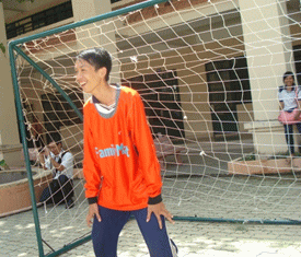 �����T�b�J�[���y���ގq�ǂ�����